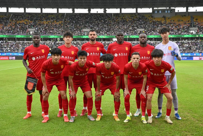 九游娱乐-绿茵捷报振山城  金融热血共腾龙——西南证券助力重庆铜梁龙客场首胜|浙江队|浙江俱乐部绿城|中超联赛|杭州绿城|绿城_新浪体育_新浪新闻